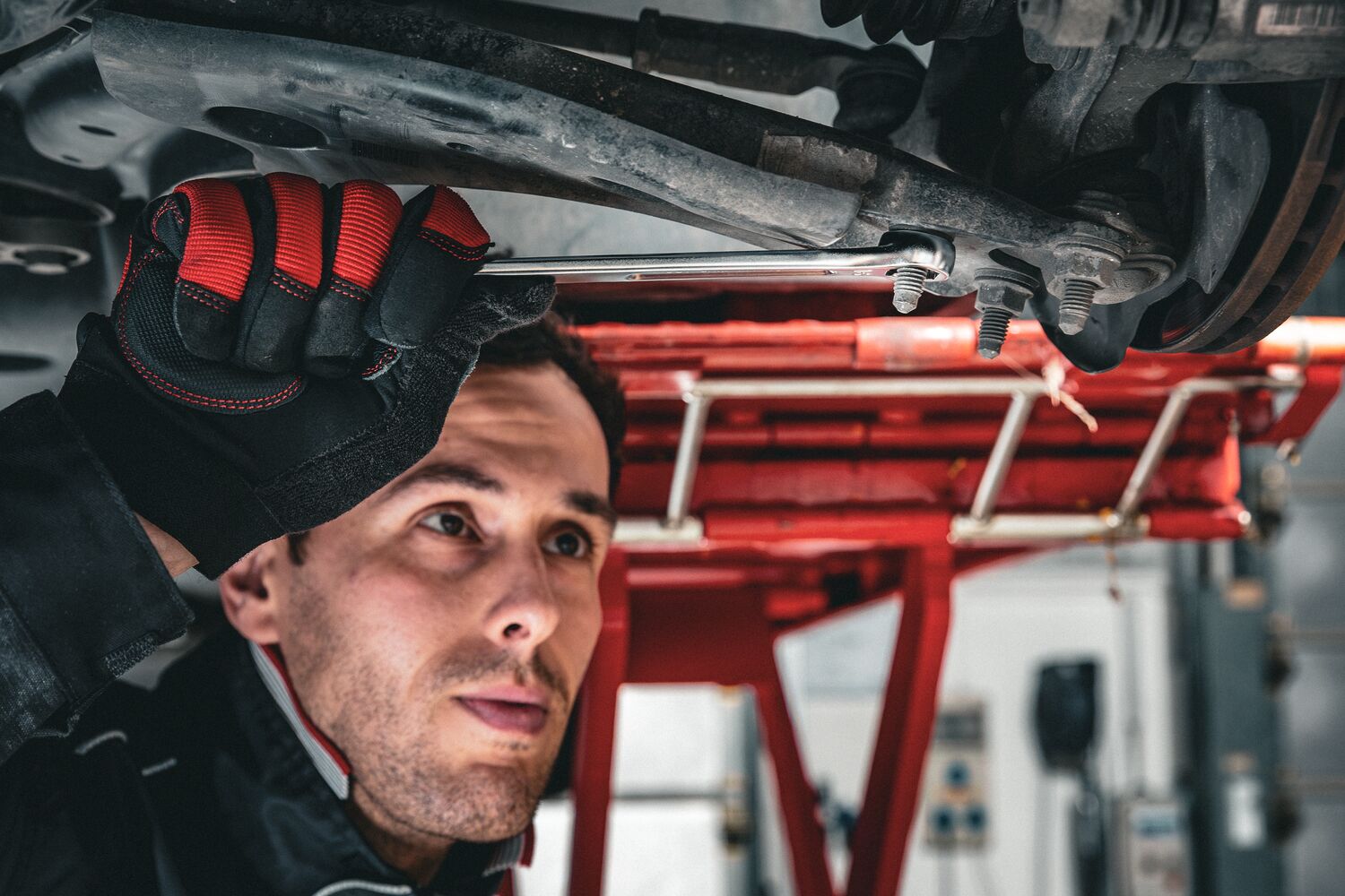 Grip long combination wrench in use